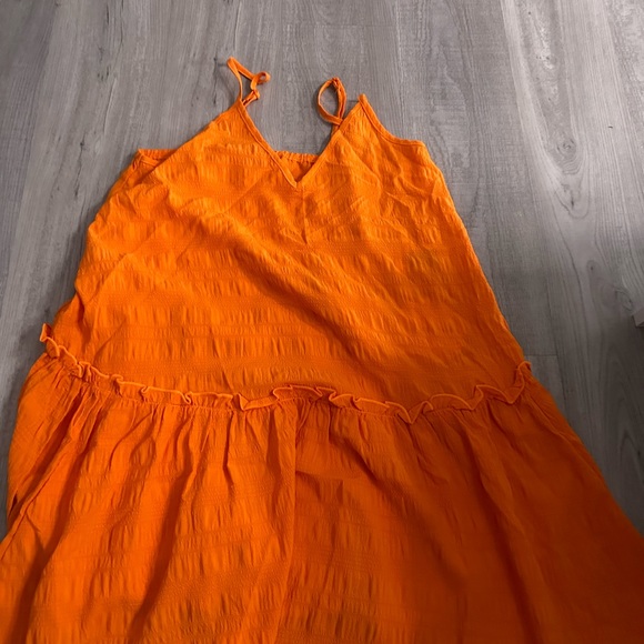 orange dress - Picture 1 of 3